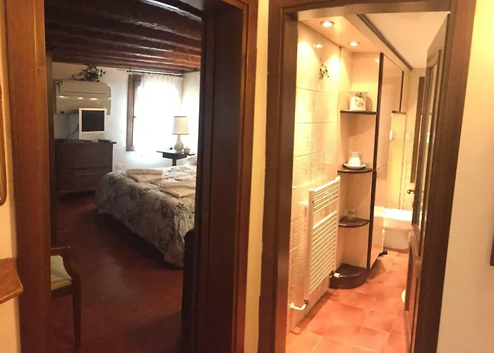 Venice Luca\'S House